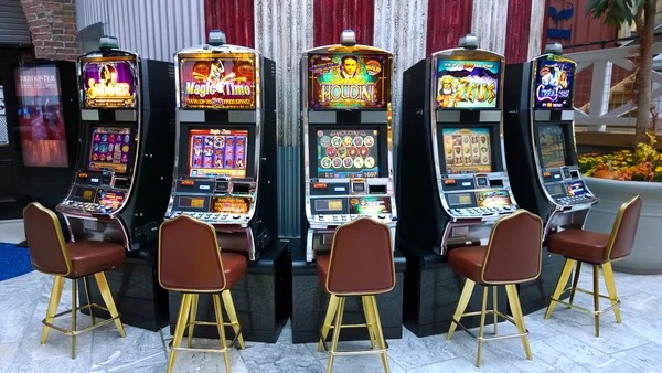 Spadegaming slot interface displaying game library and stake controls on alexitogel